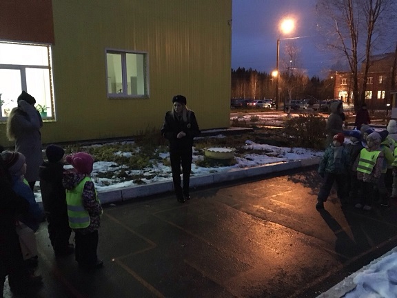 КВЕСТ ИГРА ПО ПРАВИЛАМ ДОРОЖНОГО ДВИЖЕНИЯ